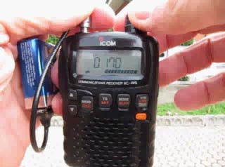 VIDEO AVI  Prova di ascolto con ICOM IC-R5 con antenna Chirio Mini Whip 9V battery 